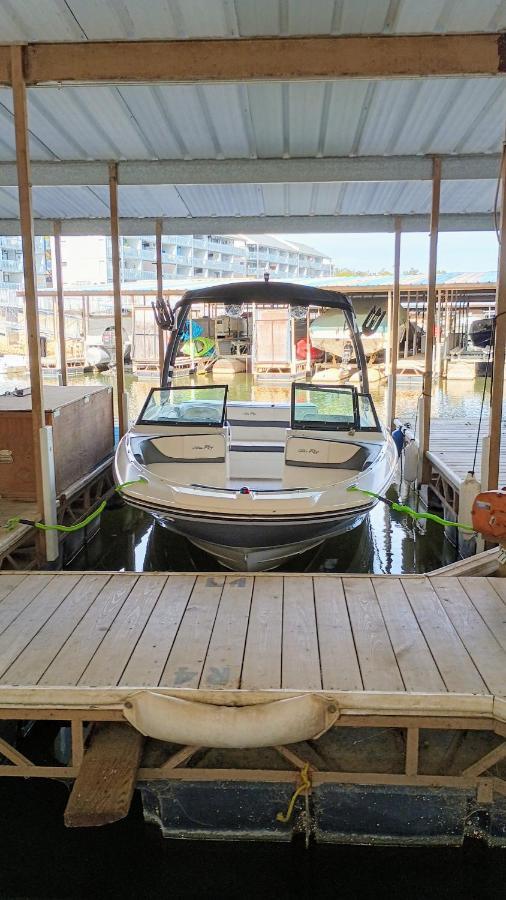 B Lakefront! Remodeled, Boat Slip, Patio Views, Pool, Boat Ramp, Wifi Osage Beach Zewnętrze zdjęcie