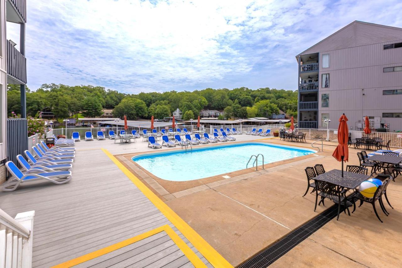 B Lakefront! Remodeled, Boat Slip, Patio Views, Pool, Boat Ramp, Wifi Osage Beach Zewnętrze zdjęcie