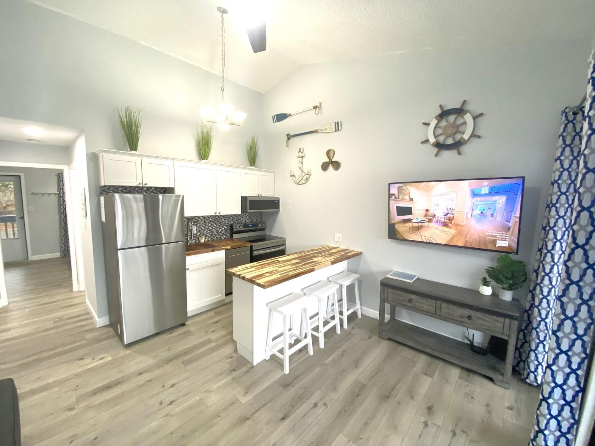 B Lakefront! Remodeled, Boat Slip, Patio Views, Pool, Boat Ramp, Wifi Osage Beach Zewnętrze zdjęcie