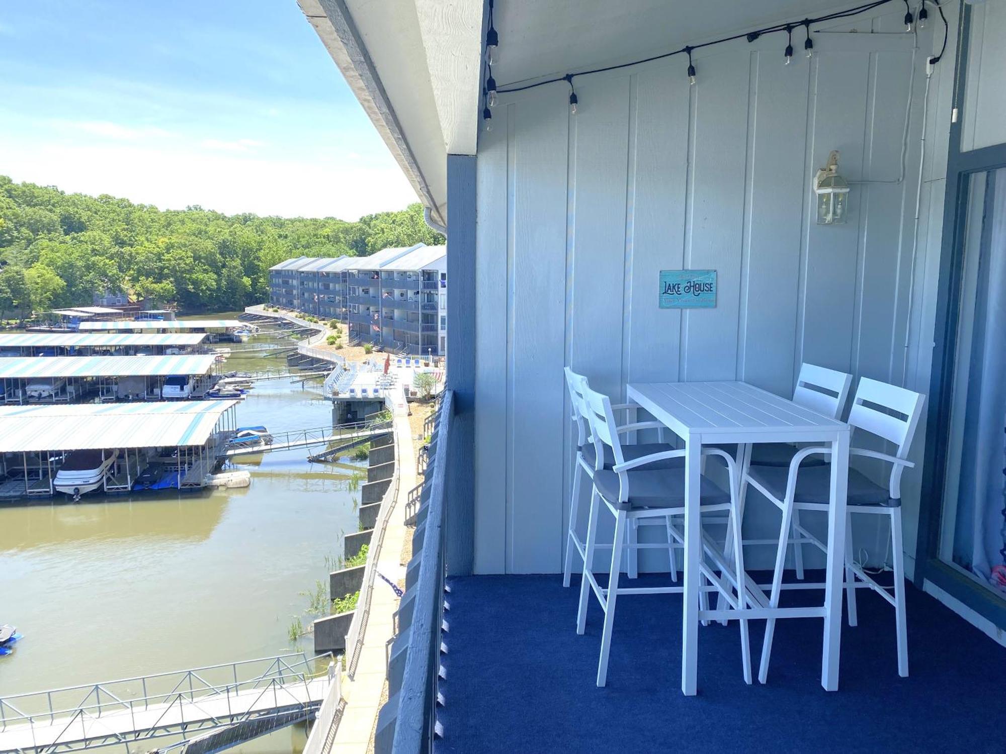 B Lakefront! Remodeled, Boat Slip, Patio Views, Pool, Boat Ramp, Wifi Osage Beach Zewnętrze zdjęcie