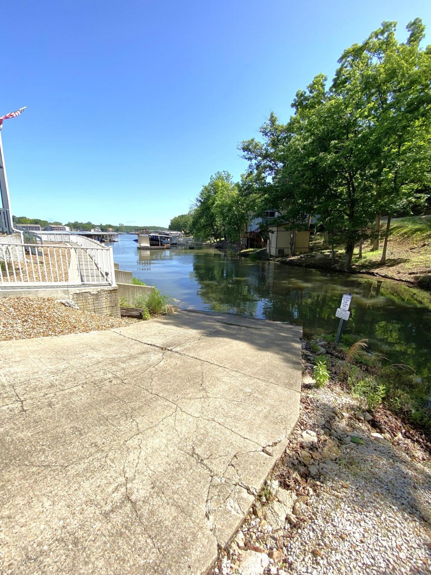 B Lakefront! Remodeled, Boat Slip, Patio Views, Pool, Boat Ramp, Wifi Osage Beach Zewnętrze zdjęcie